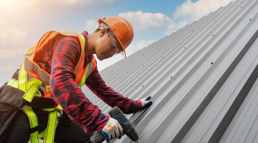 GAF certified roofer in Douglas, NE